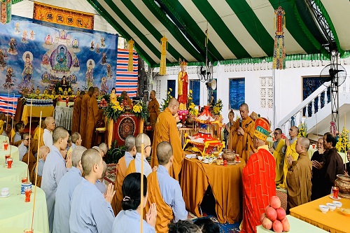 Trai Đàn Dược Sư Thất Châu Kỳ An Diên Thọ Đức Thầy Tông Trưởng Liên Tông Tịnh Độ Non Bồng